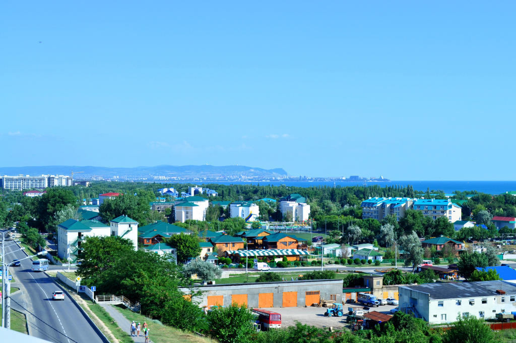 ויטיאזבו Panorama Hotel מראה חיצוני תמונה